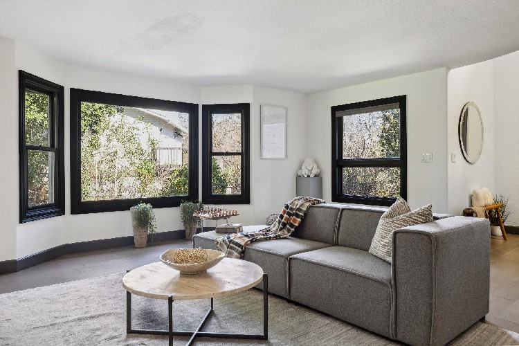 101 Bel Air Rd, Antelope, CA 90077