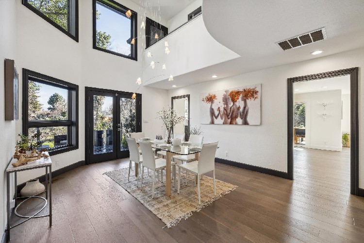 101 Bel Air Rd, Antelope, CA 90077